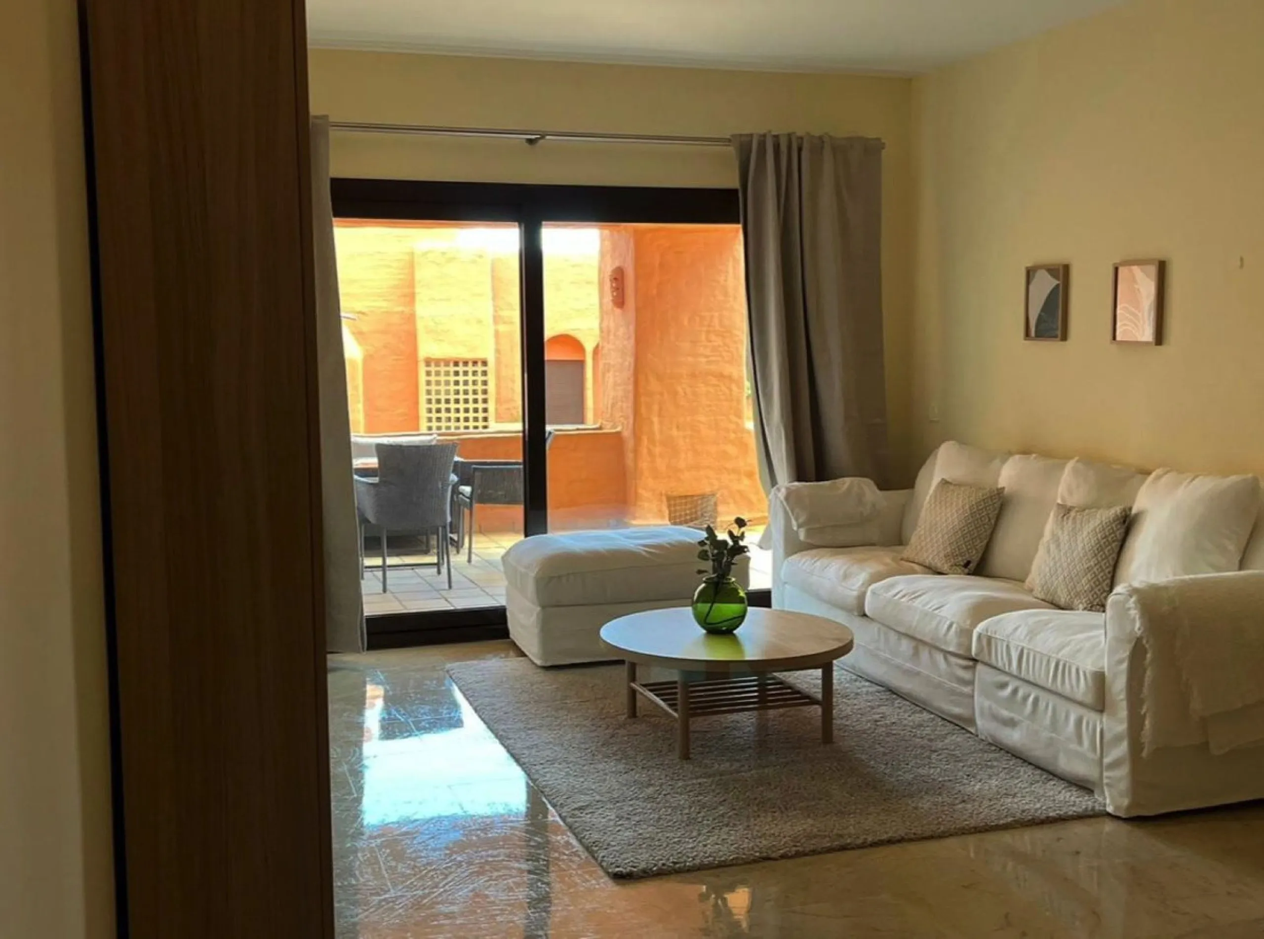 Semi-Furnished Apartment in the Exclusive Urb. Coto Real Duquesa, Manilva – 4 Pools and Move-In Ready!