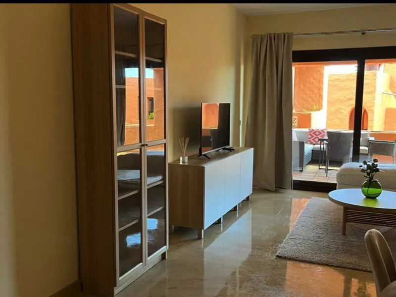 Semi-Furnished Apartment in the Exclusive Urb. Coto Real Duquesa, Manilva – 4 Pools and Move-In Ready!