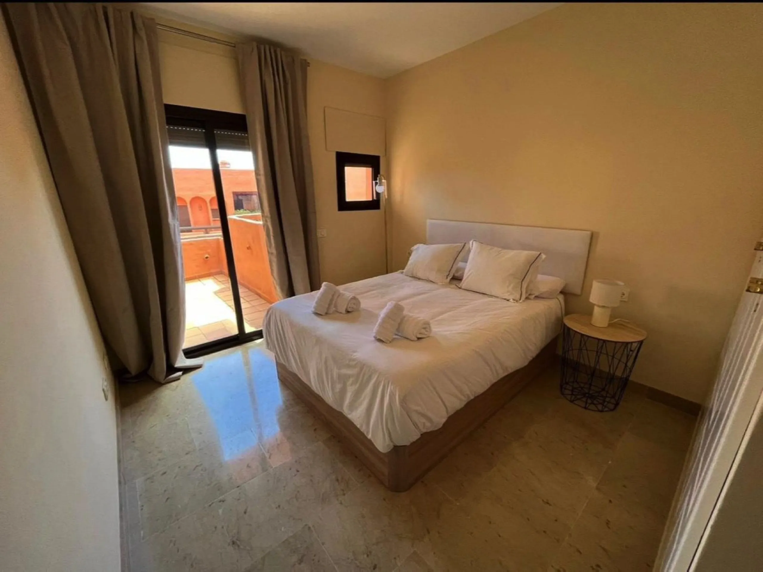 Semi-Furnished Apartment in the Exclusive Urb. Coto Real Duquesa, Manilva – 4 Pools and Move-In Ready!