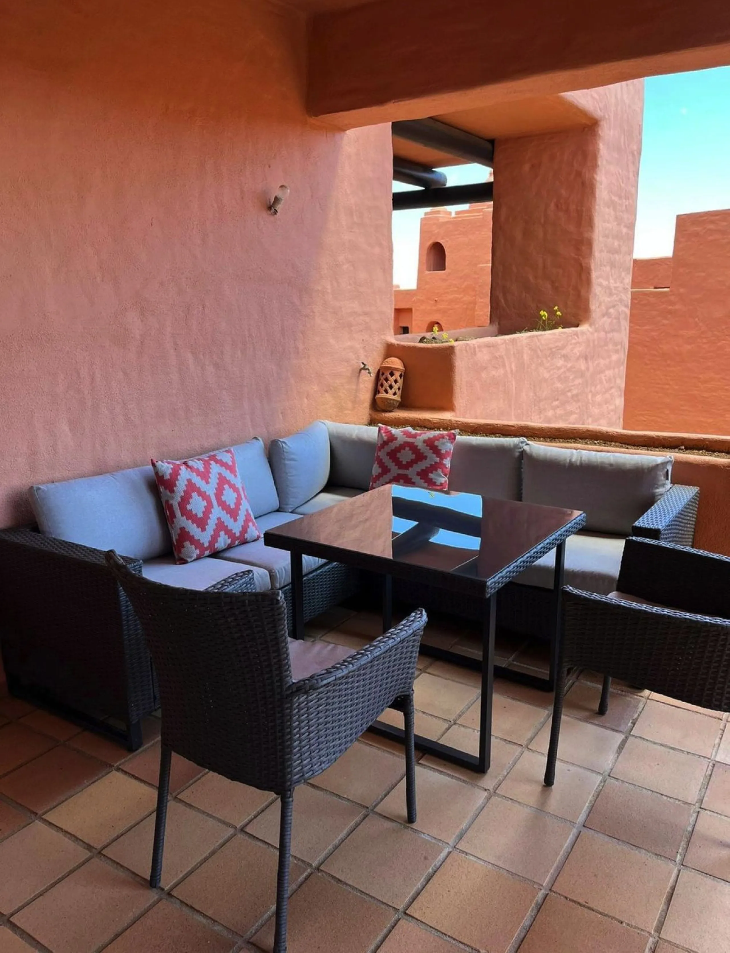 Semi-Furnished Apartment in the Exclusive Urb. Coto Real Duquesa, Manilva – 4 Pools and Move-In Ready!