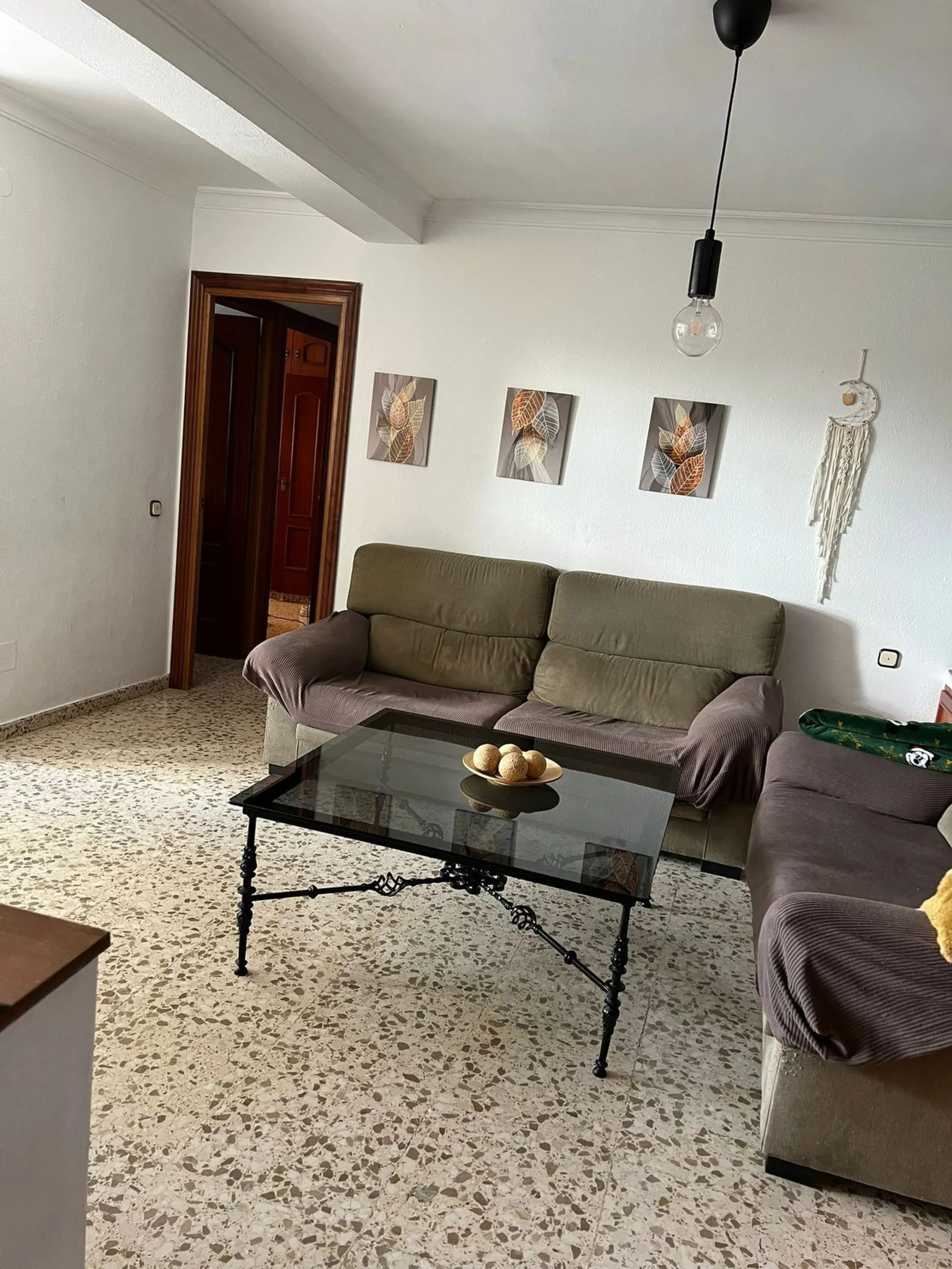 Spacious Ready-to-Move-In Apartment in Miraflores, Marbella – Prime Central Location Just Minutes from the Old Town and Beach!