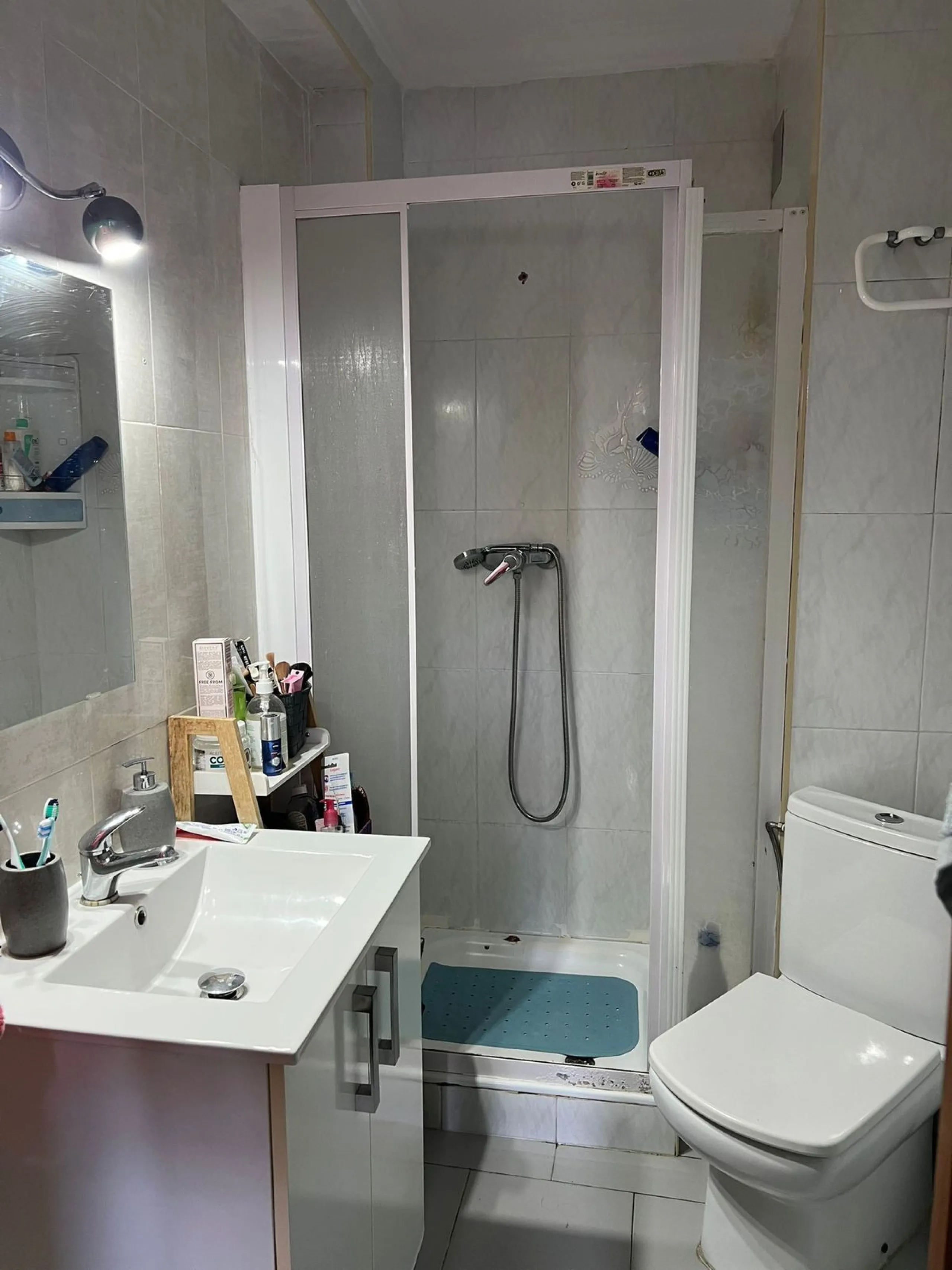 Spacious Ready-to-Move-In Apartment in Miraflores, Marbella – Prime Central Location Just Minutes from the Old Town and Beach!