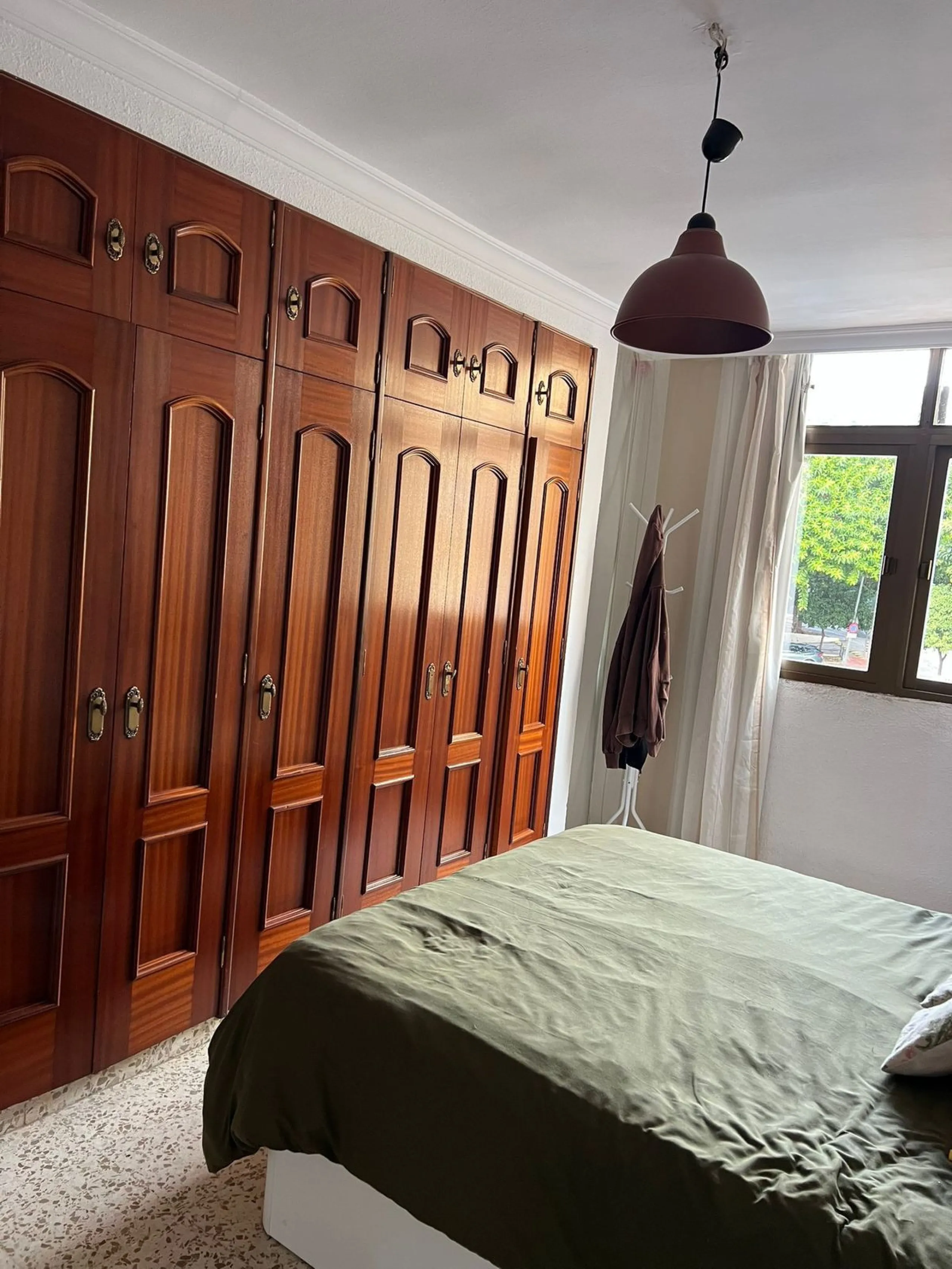 Spacious Ready-to-Move-In Apartment in Miraflores, Marbella – Prime Central Location Just Minutes from the Old Town and Beach!