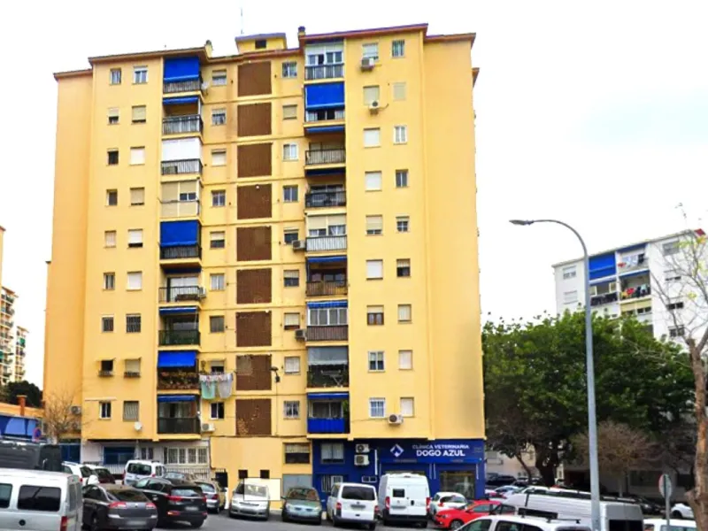 Spacious Ready-to-Move-In Apartment in Miraflores, Marbella – Prime Central Location Just Minutes from the Old Town and Beach!