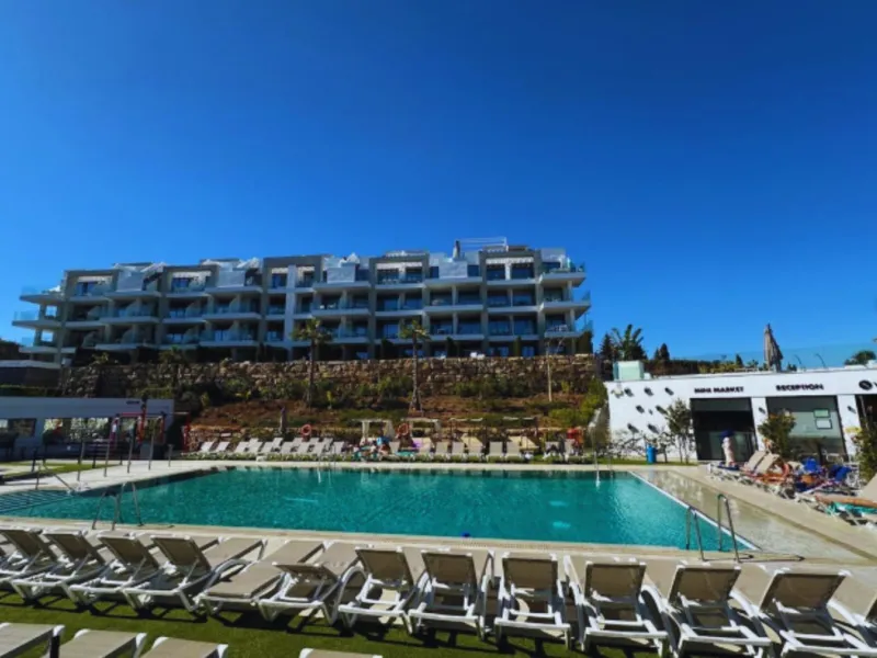 Apartment - Middle Floor Apartment в продаже в Mijas, Málaga. В доме 4 спален и 2 ванных комнат. Площадь дома 80 м²
