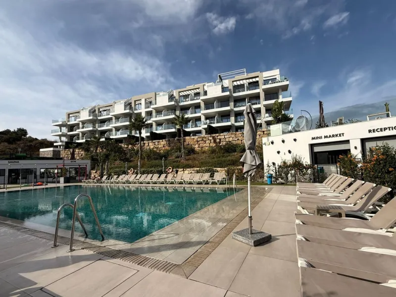 Apartment - Middle Floor Apartment в продаже в Mijas, Málaga. В доме 4 спален и 2 ванных комнат. Площадь дома 80 м²