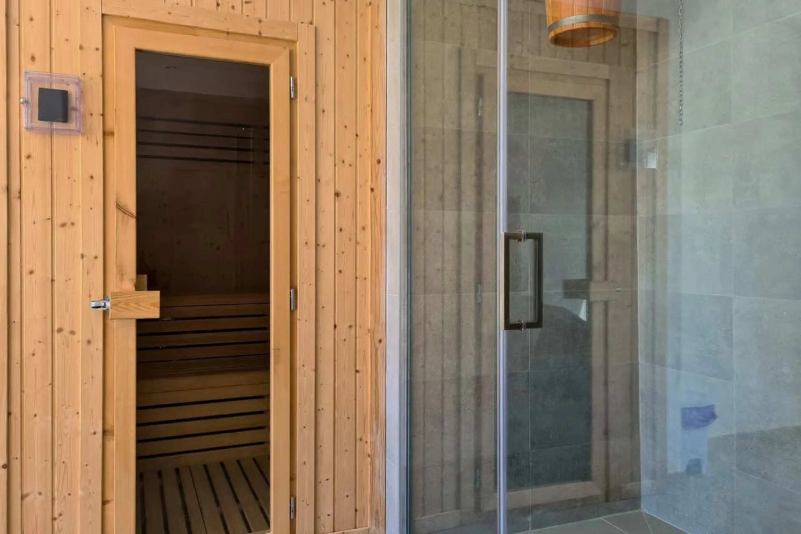 Apartment - Middle Floor Apartment в продаже в Mijas, Málaga. В доме 4 спален и 2 ванных комнат. Площадь дома 80 м²
