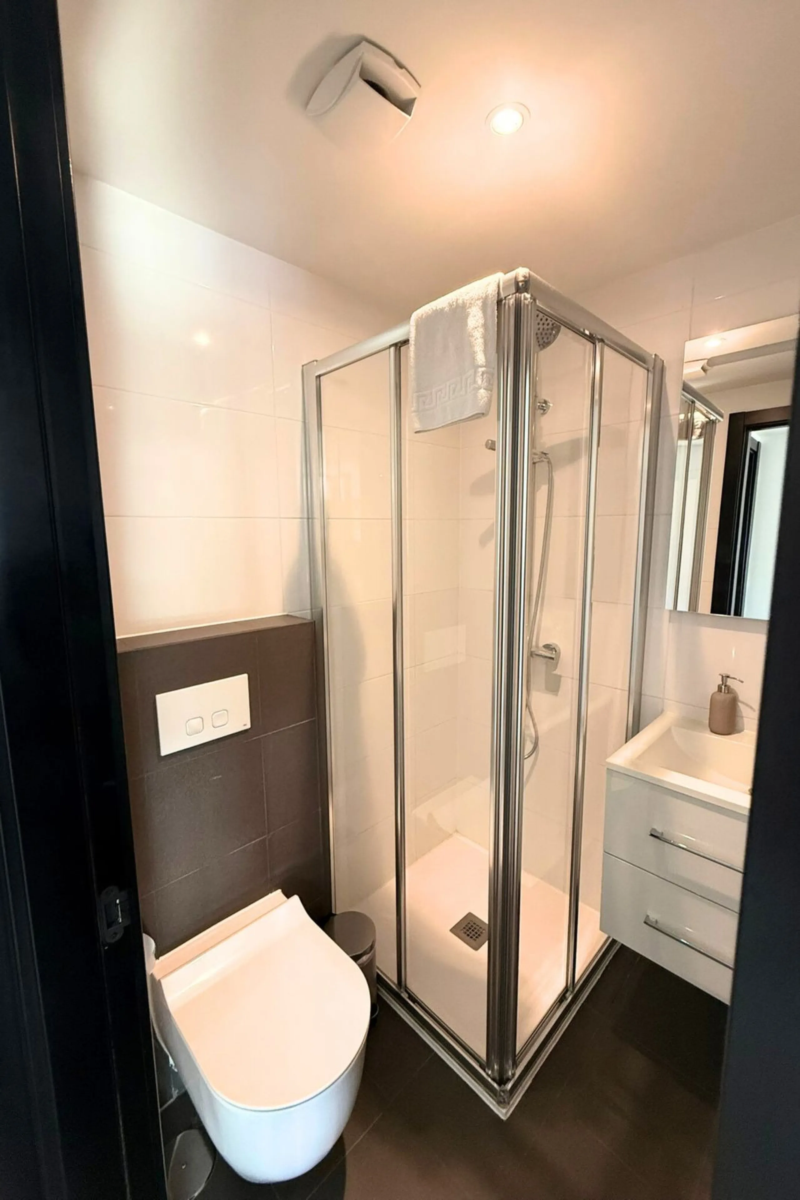 Apartment - Middle Floor Apartment в продаже в Mijas, Málaga. В доме 4 спален и 2 ванных комнат. Площадь дома 80 м²
