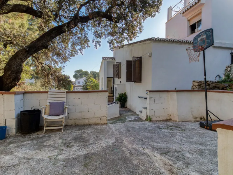 Exclusive Villa Renovation Opportunity in El Atabal, Puerto de la Torre – Málaga