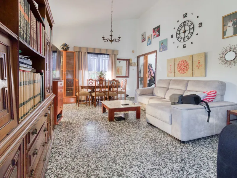 Exclusive Villa Renovation Opportunity in El Atabal, Puerto de la Torre – Málaga