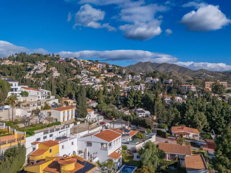 Exclusive Villa Renovation Opportunity in El Atabal, Puerto de la Torre – Málaga