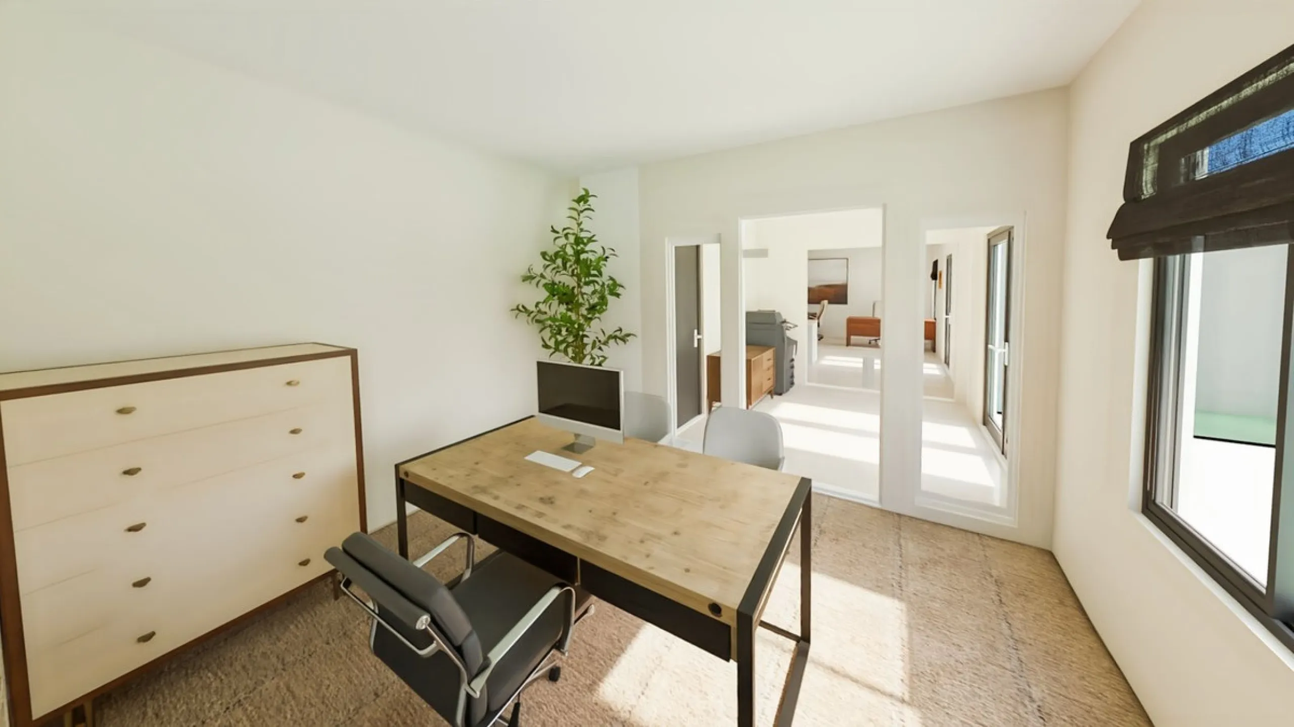 We are pleased to present this unique investment opportunity in the heart of Riogordo (Málaga): a substantial village house with a total built area of 381 m², distributed over three floors on a 323 m² urban residential plot. Constructed in 2005 and legall