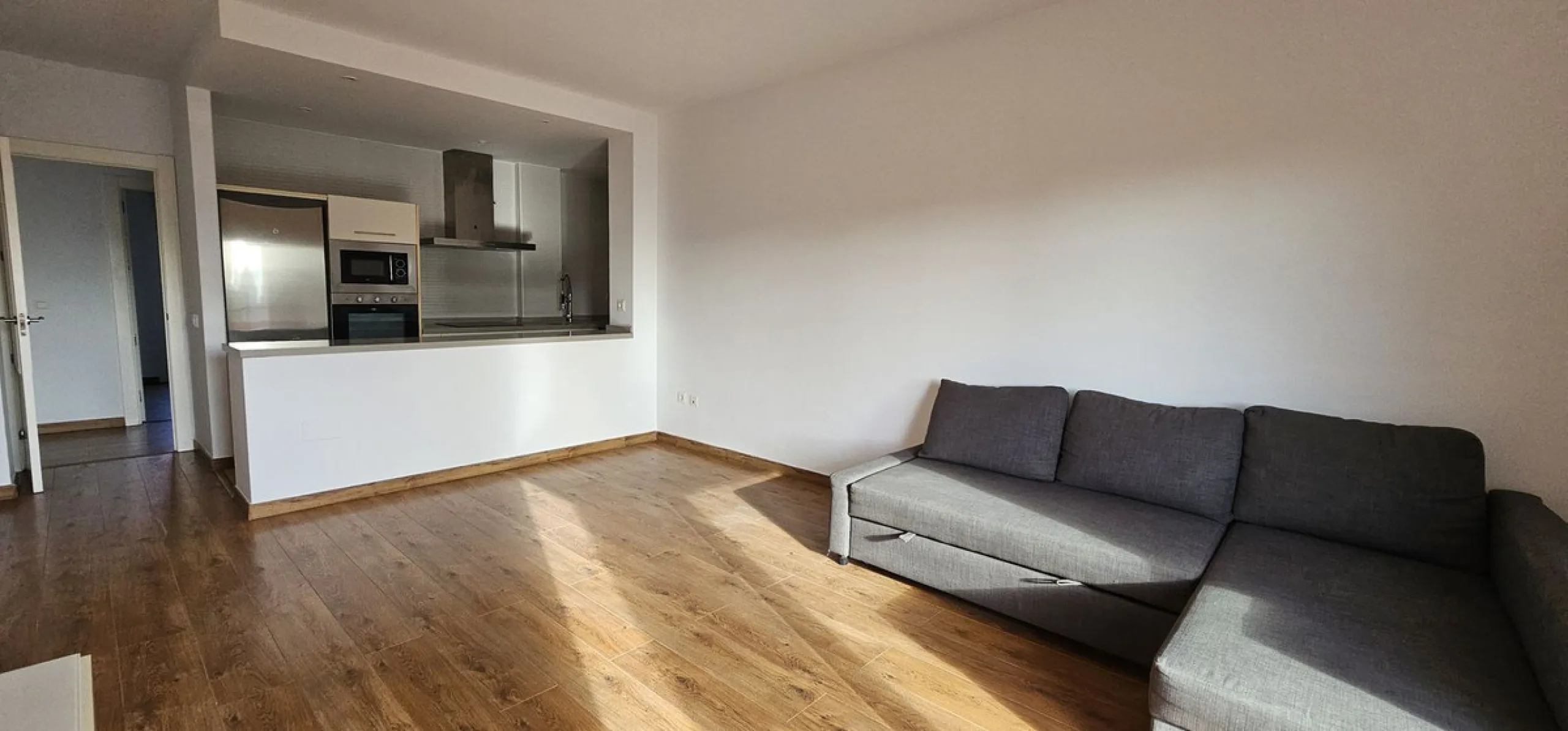 Apartment - Middle Floor Apartment в продаже в Mijas, Málaga. В доме 3 спален и 2 ванных комнат. Площадь дома 114 м²
