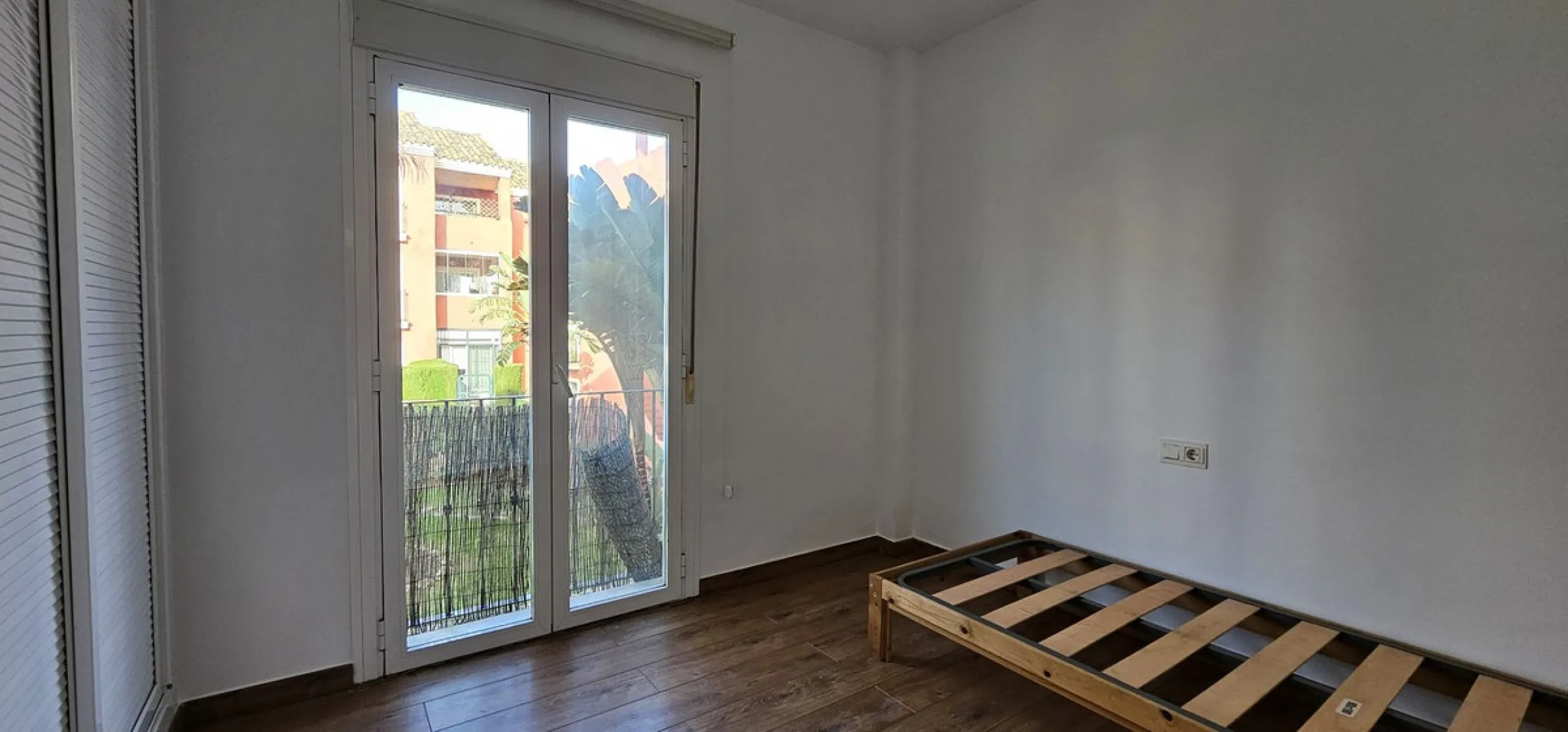 Apartment - Middle Floor Apartment в продаже в Mijas, Málaga. В доме 3 спален и 2 ванных комнат. Площадь дома 114 м²