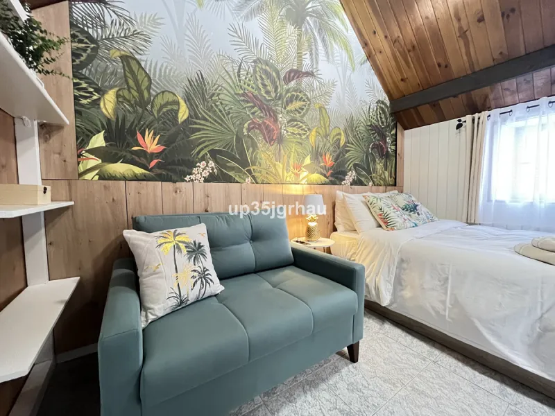 Studio in the center of Estepona, 50 meters from the beach, in a quiet alley on the first floor.
