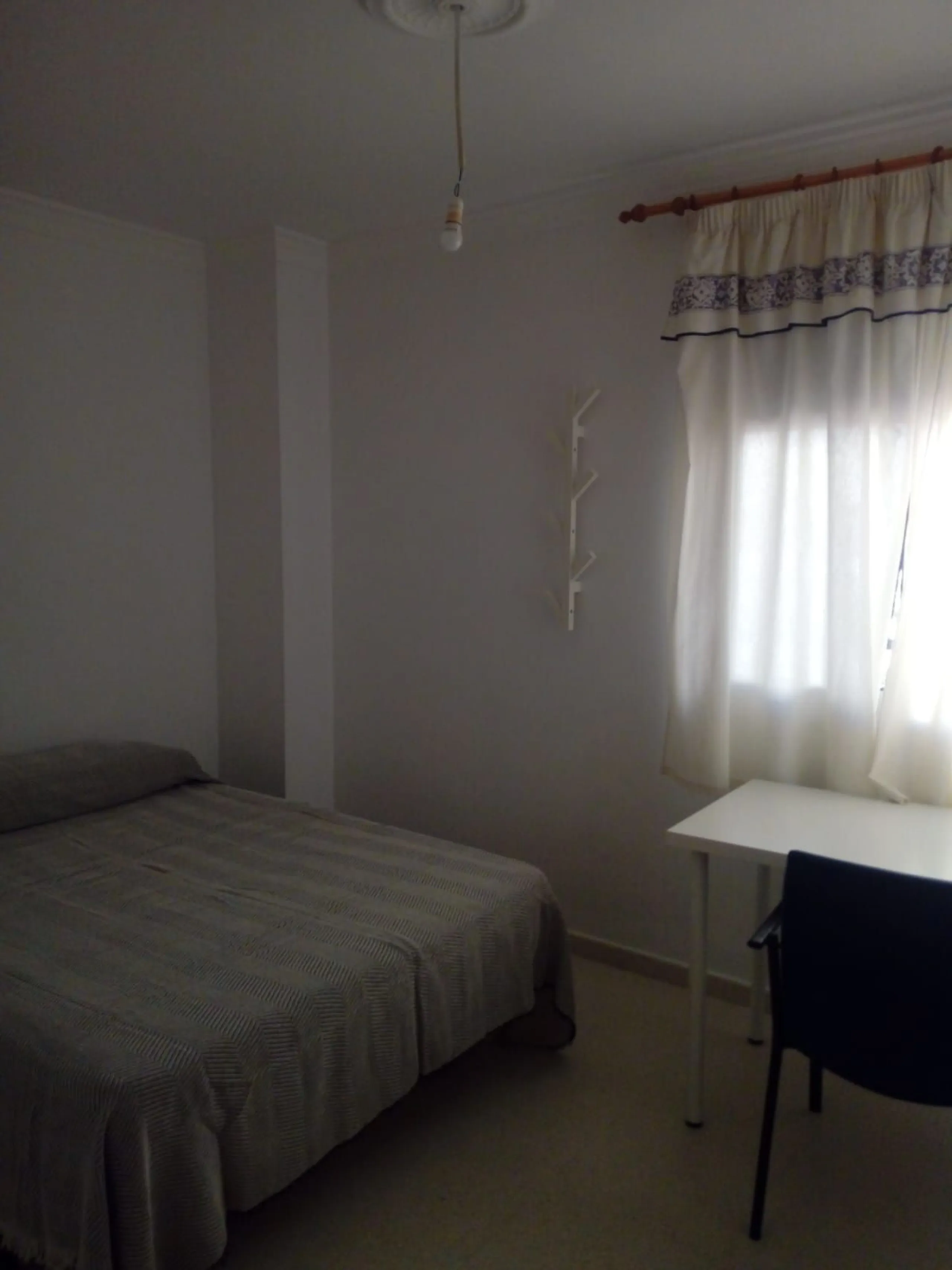 Apartment - Ground Floor Apartment в продаже в Estepona, Málaga. В доме 3 спален и 2 ванных комнат. Площадь дома 122 м²