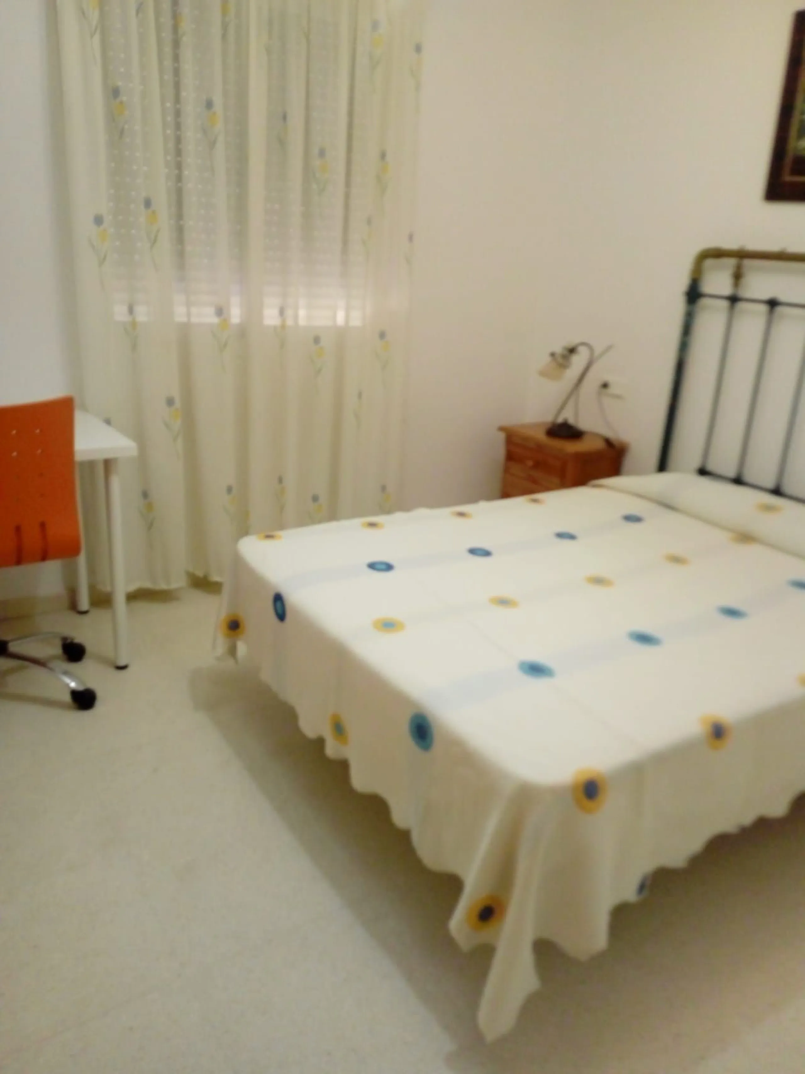 Apartment - Ground Floor Apartment в продаже в Estepona, Málaga. В доме 3 спален и 2 ванных комнат. Площадь дома 122 м²