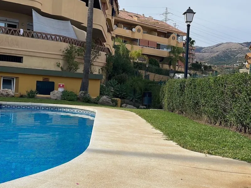 Exclusive Penthouse with Sea Views in Torreblanca, Fuengirola.