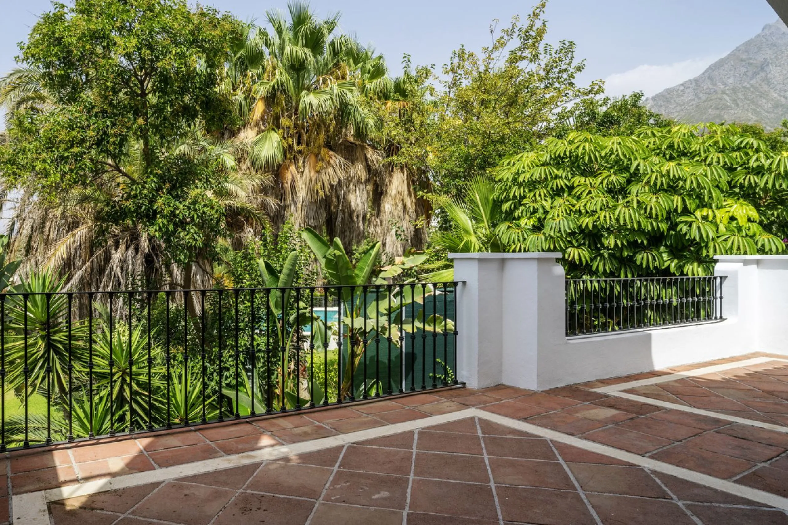 Living in Montebello Hills: serenity, distinction, and the soul of Marbella.