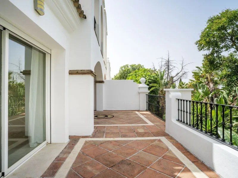 Living in Montebello Hills: serenity, distinction, and the soul of Marbella.
