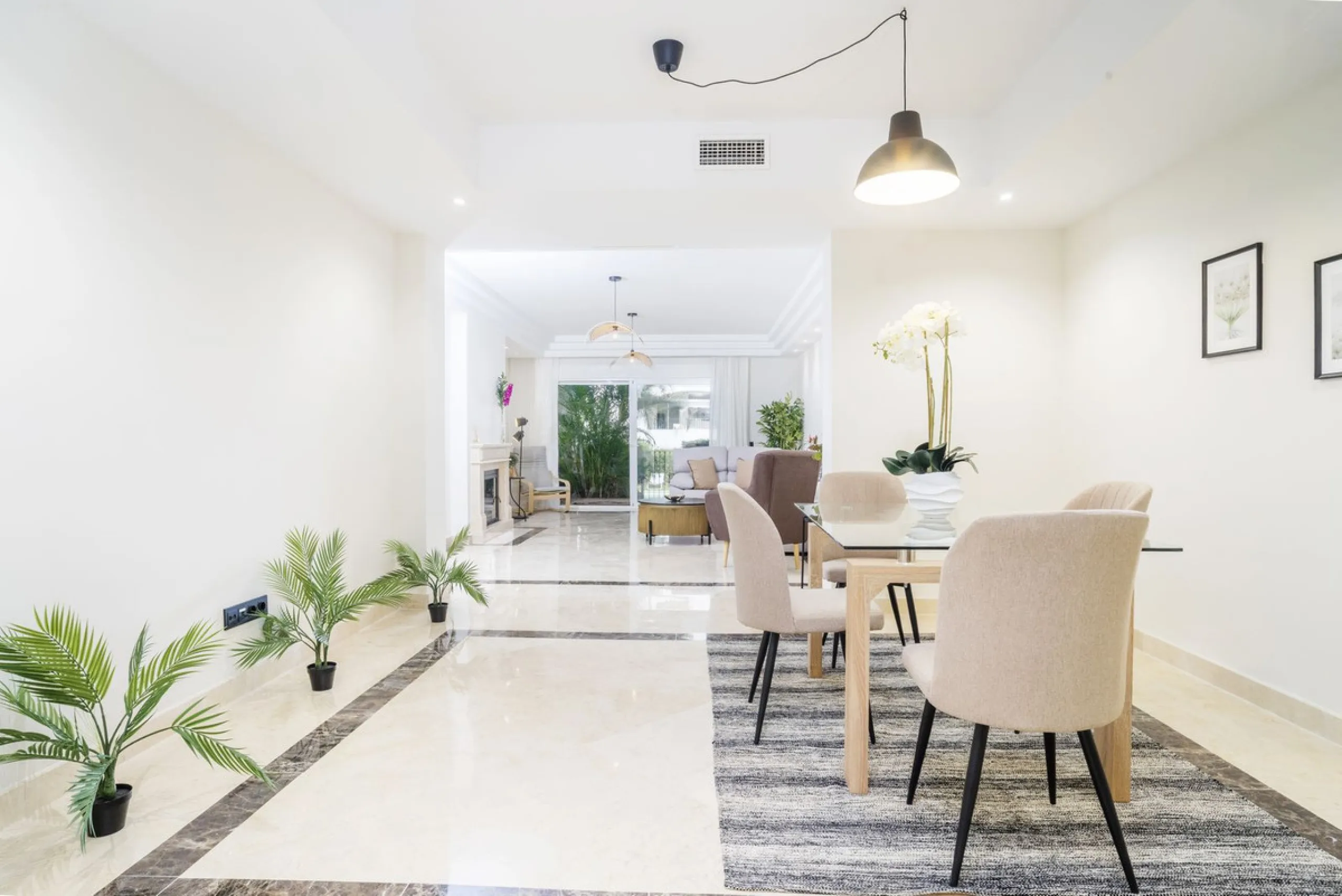 Living in Montebello Hills: serenity, distinction, and the soul of Marbella.