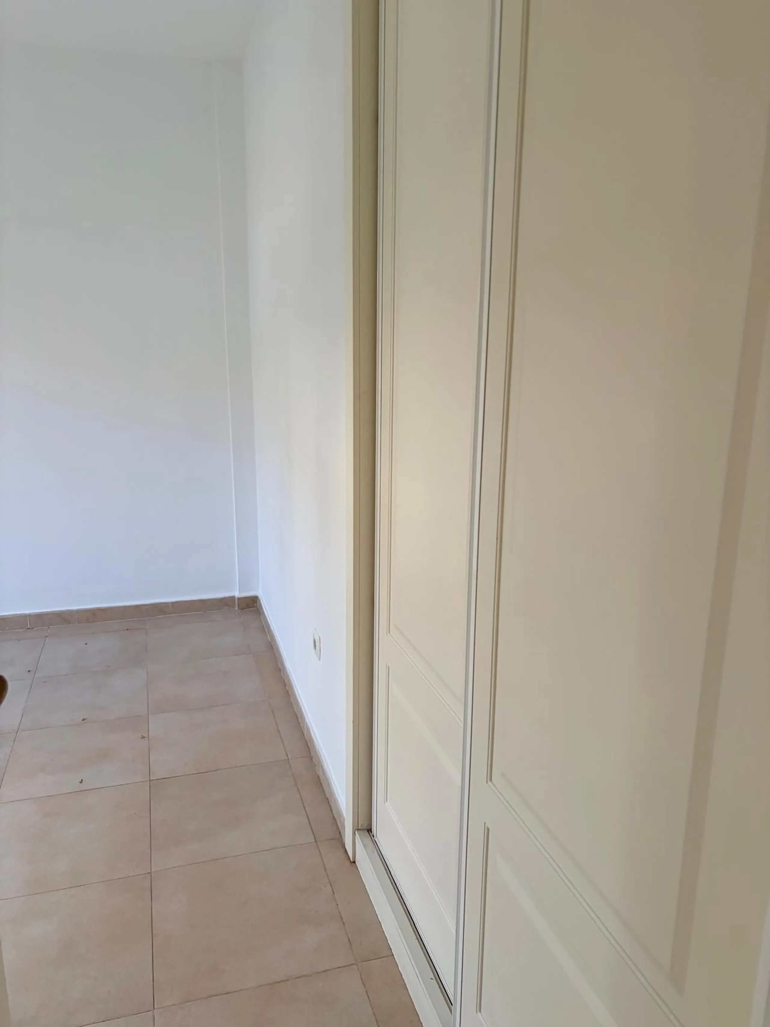 Beautiful apartment for sale in Riviera del Sol, Mijas, located in one of the most sought-after areas of the Costa del Sol, ideal both as an investment and as a holiday home near the sea.