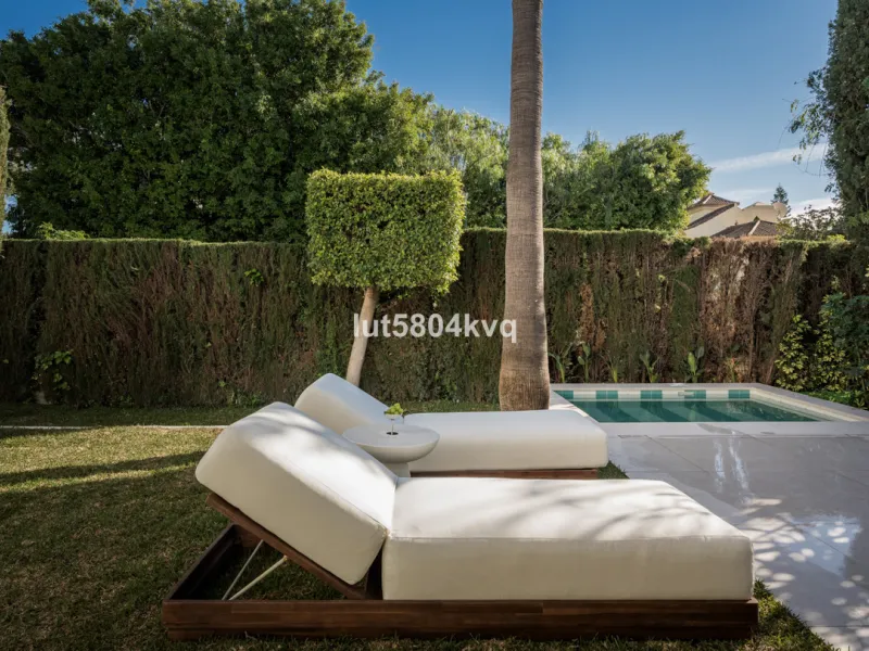 Semi-Detached Villa in Altos de Salamanca – Marbella's Golden Mile