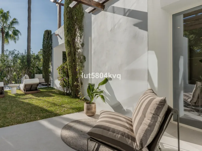 Semi-Detached Villa in Altos de Salamanca – Marbella's Golden Mile