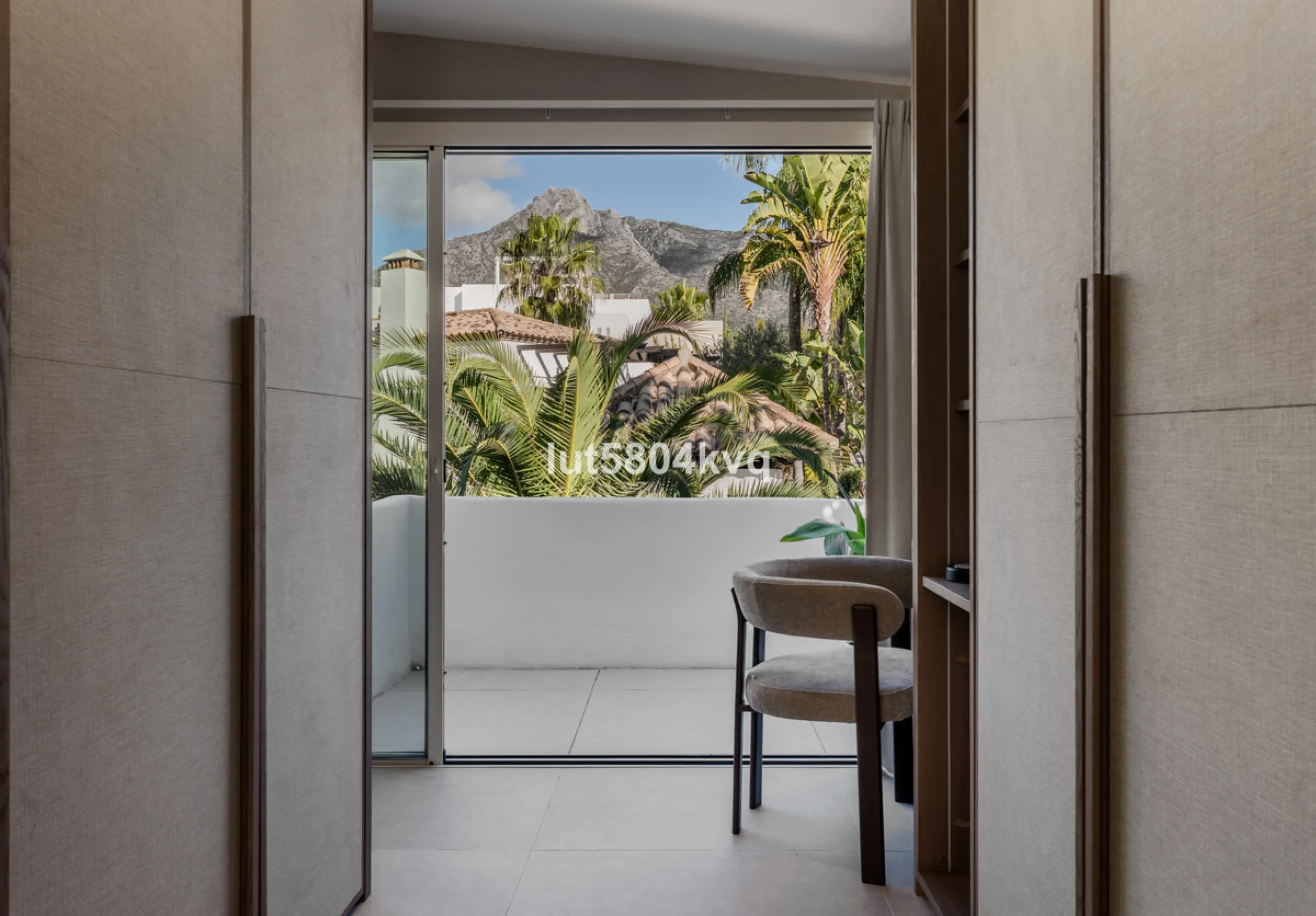 Semi-Detached Villa in Altos de Salamanca – Marbella's Golden Mile
