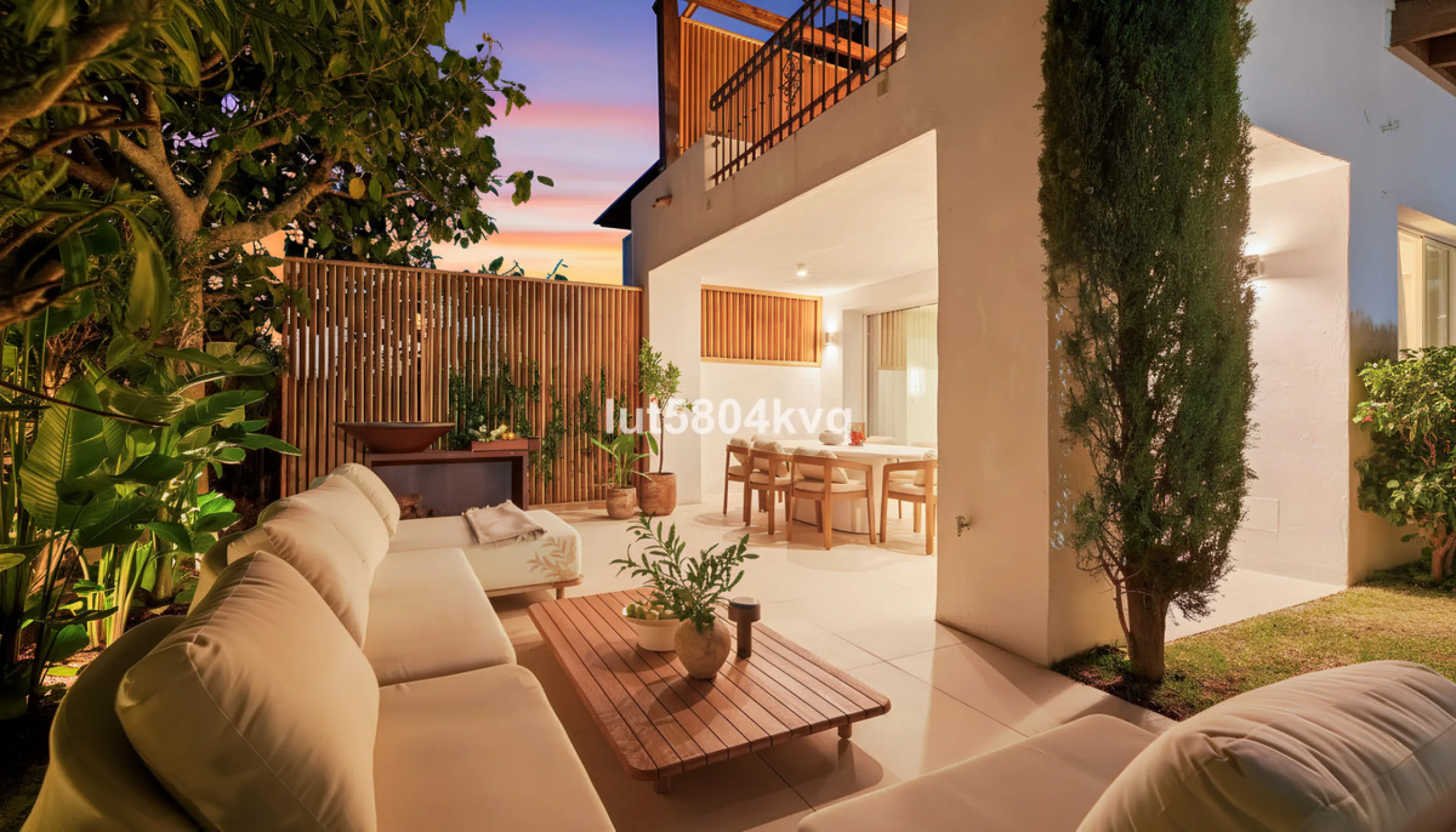 Semi-Detached Villa in Altos de Salamanca – Marbella's Golden Mile