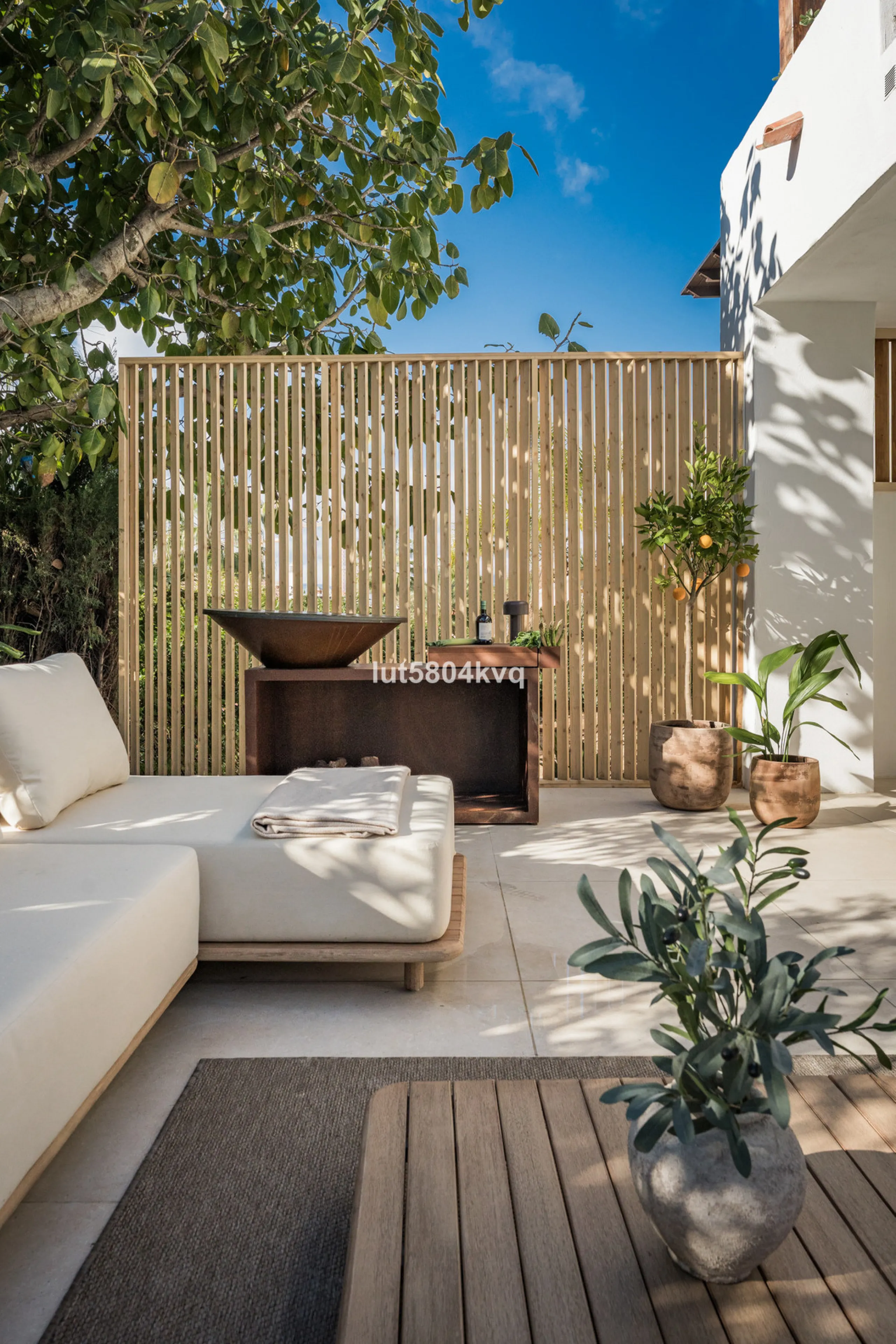 Semi-Detached Villa in Altos de Salamanca – Marbella's Golden Mile