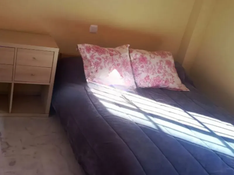 Spacious and bright apartment for sale in Reserva de Marbella, located in a quiet and well-maintained gated community with 24-hour security, ideal for those seeking comfort, privacy and quality living on the Costa del Sol.