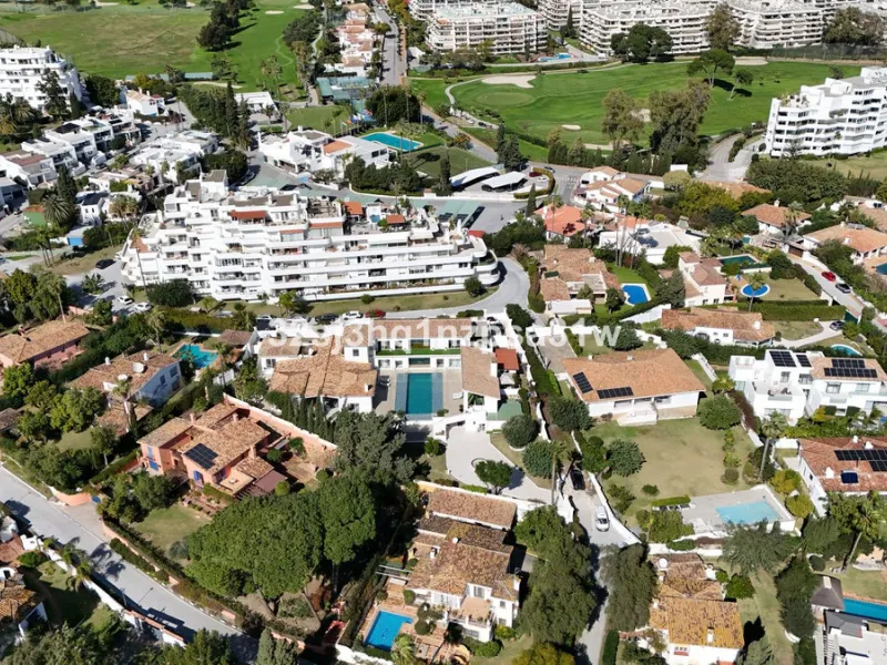 Tucked away in the prestigious heart of Guadalmina Alta, this fully renovated villa (finishes February 2026) is a refined statement of modern Mediterranean luxury, designed for effortless living and exceptional long-term value.