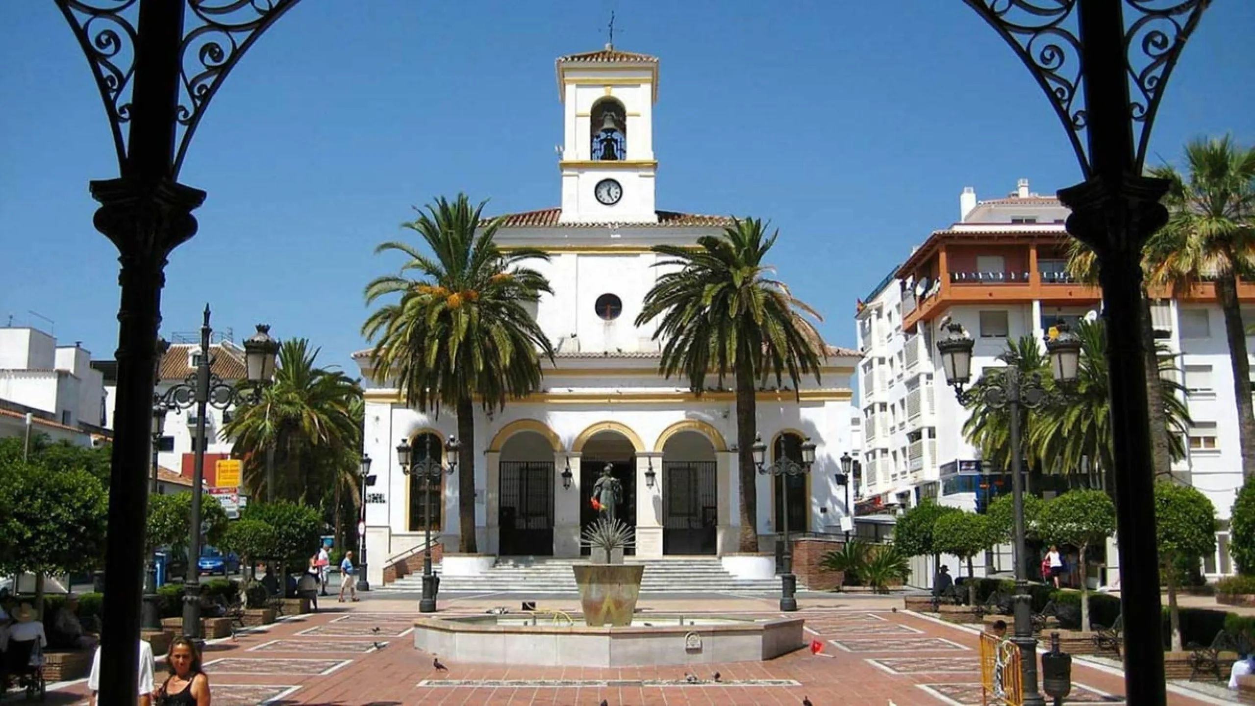 Apartment - Penthouse Duplex в продаже в Marbella, Málaga. В доме 4 спален и 3 ванных комнат. Площадь дома 150 м²