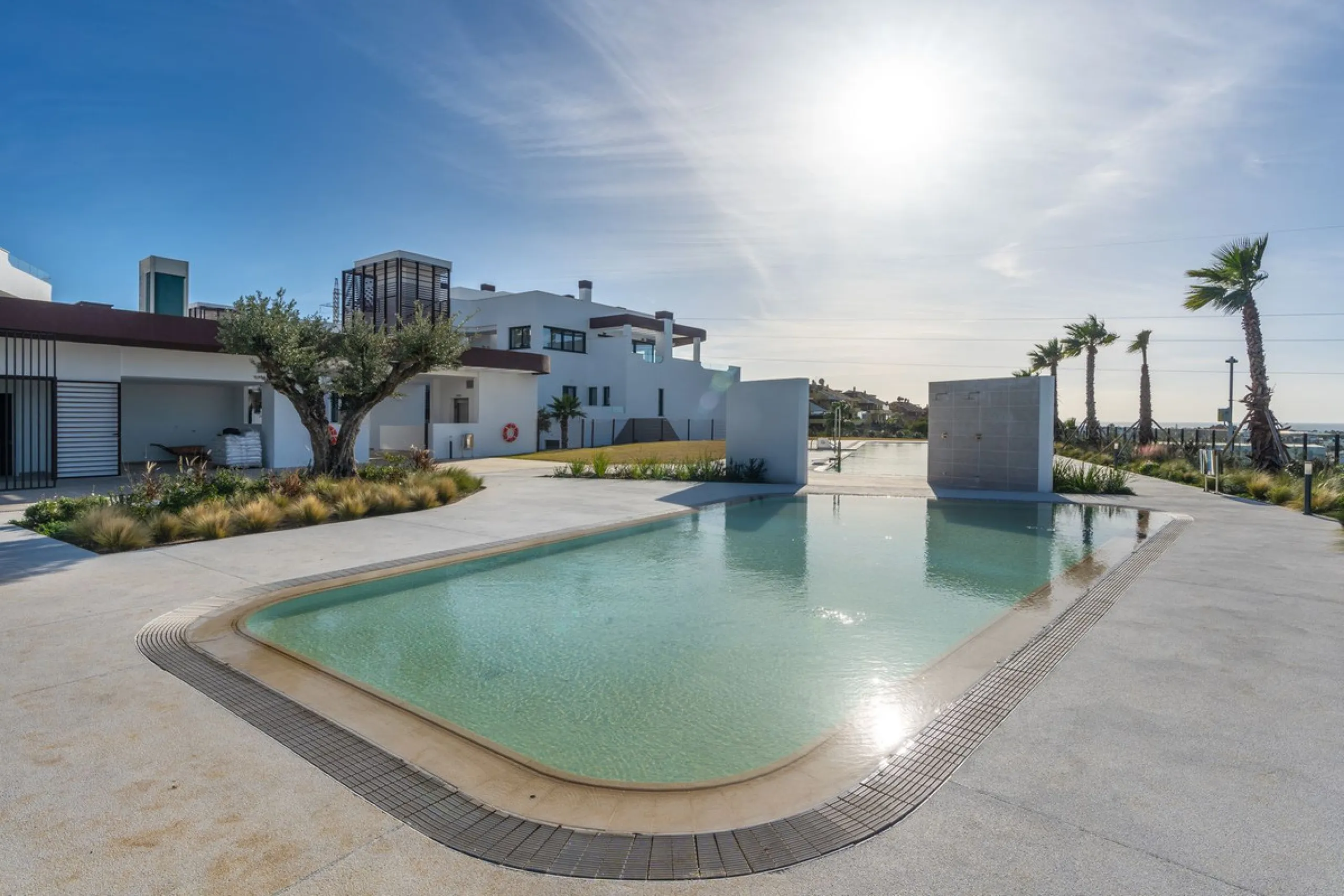 Exclusive ground floor apartment with private garden located in a modern resort-style residential complex in Cancelada, on the prestigious New  Milla de Oro (**Estepona**).