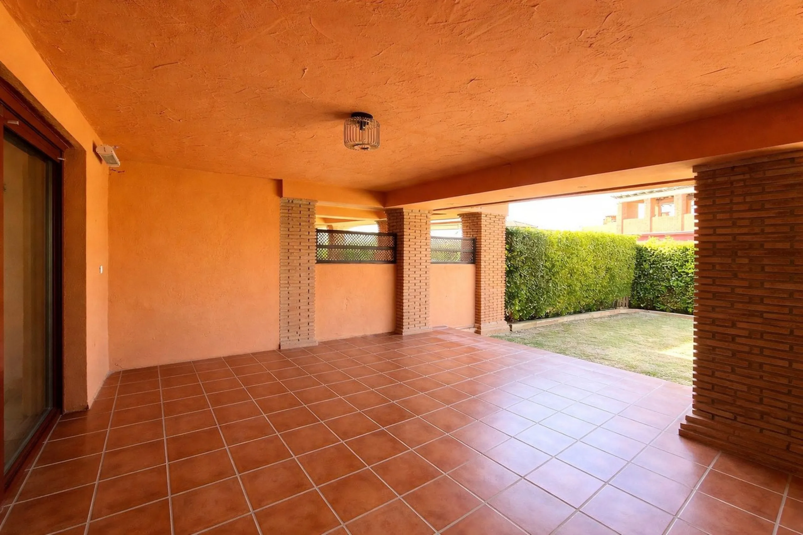 Ground Floor Apartment with Private Garden in Casares Golf Gardens