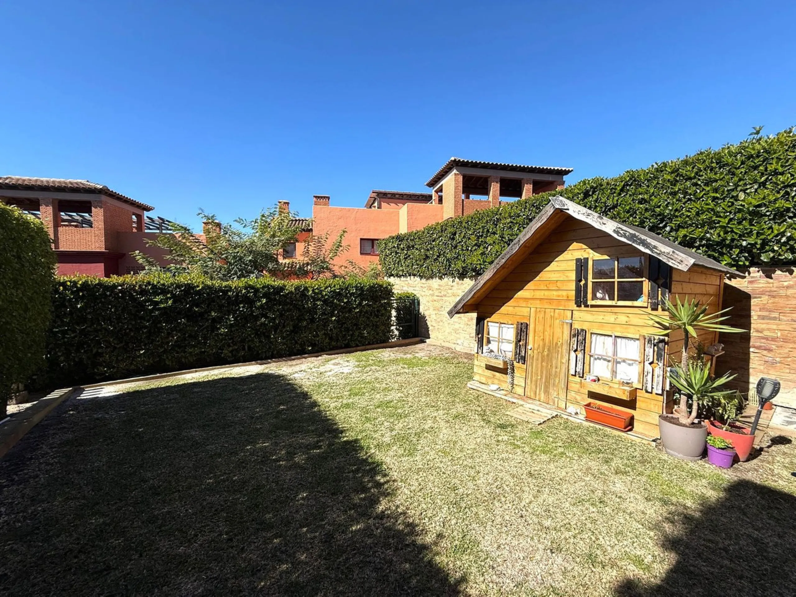 Ground Floor Apartment with Private Garden in Casares Golf Gardens