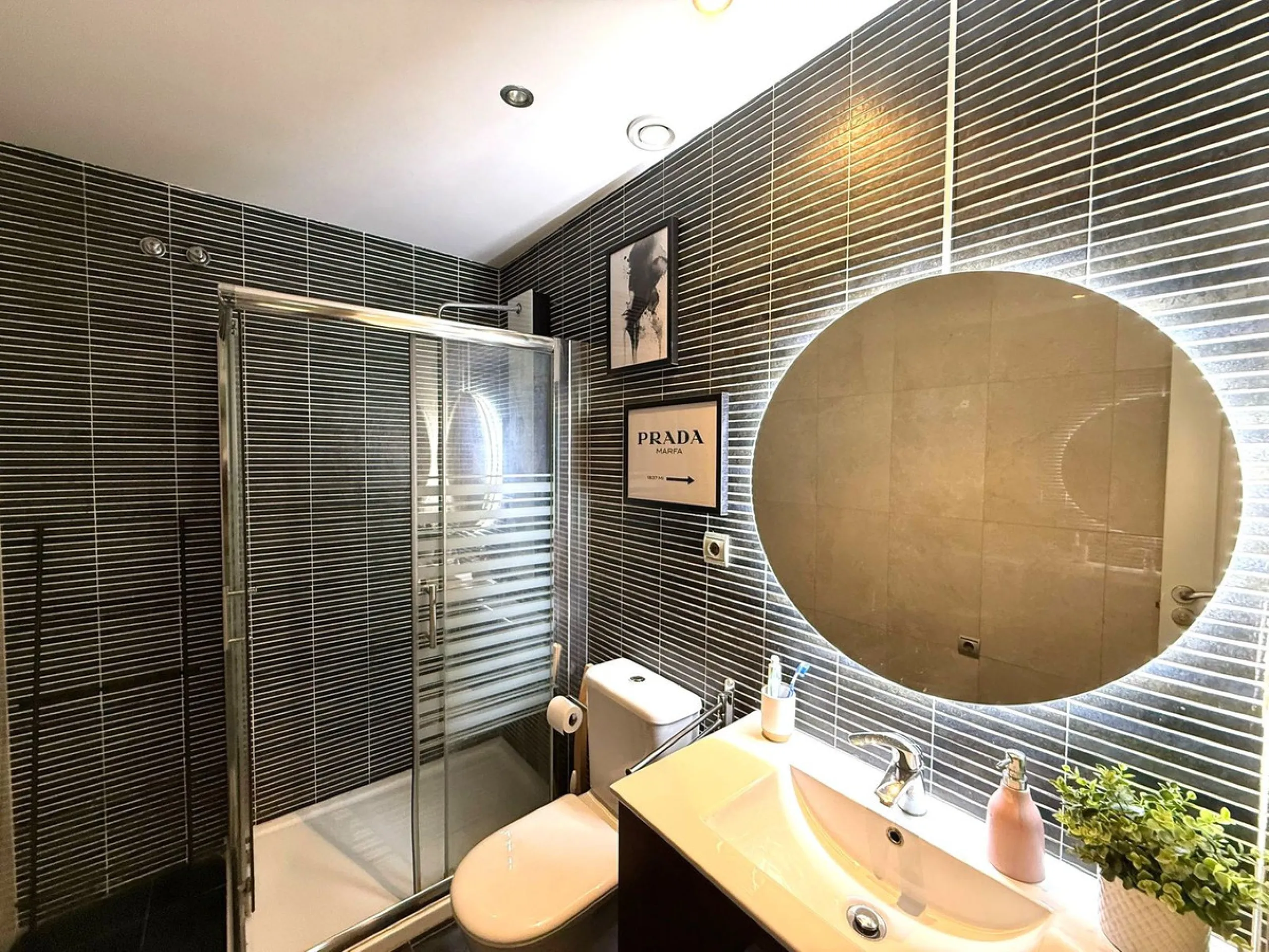 Ground Floor Apartment with Private Garden in Casares Golf Gardens
