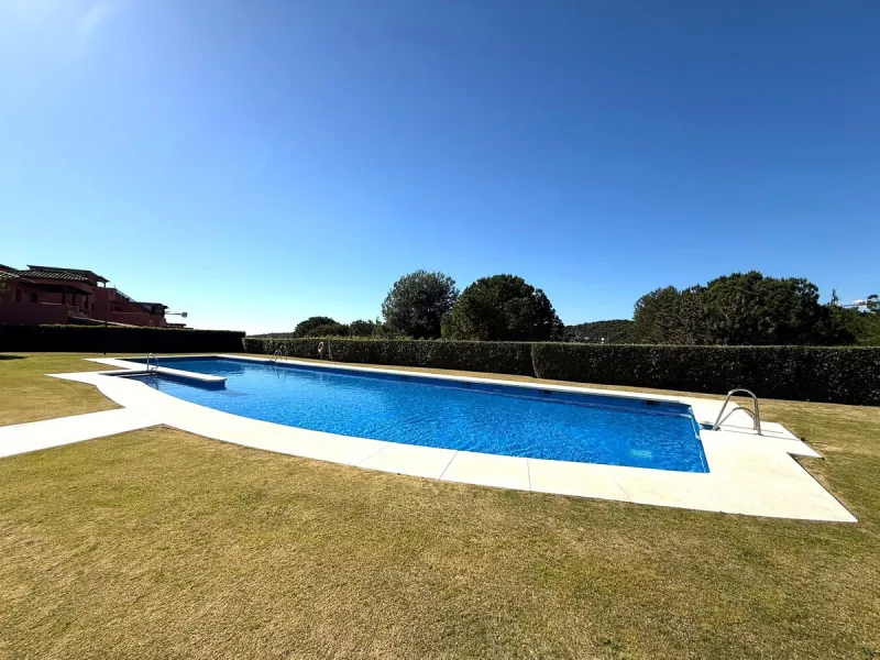 Ground Floor Apartment with Private Garden in Casares Golf Gardens