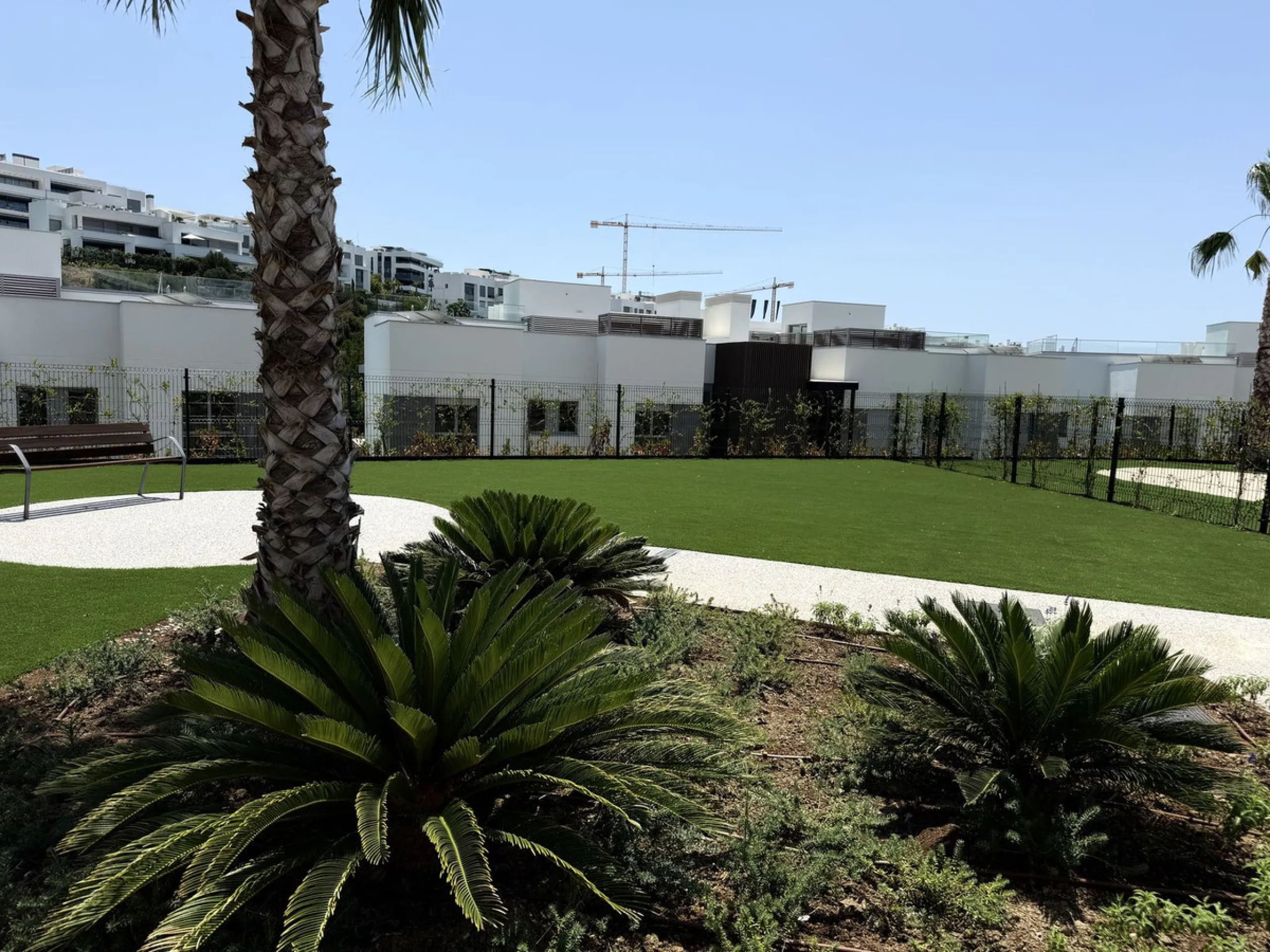 Apartment located in the prestigious Santa Clara Homes development, this exceptional garden duplex  apartment offers a rare combination of generous indoor - outdoor living, contrmporary desygn and complete privacy. Resales from Owner.