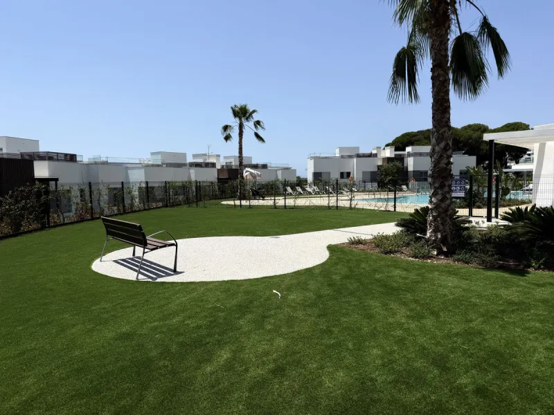 Apartment located in the prestigious Santa Clara Homes development, this exceptional garden duplex  apartment offers a rare combination of generous indoor - outdoor living, contrmporary desygn and complete privacy. Resales from Owner.