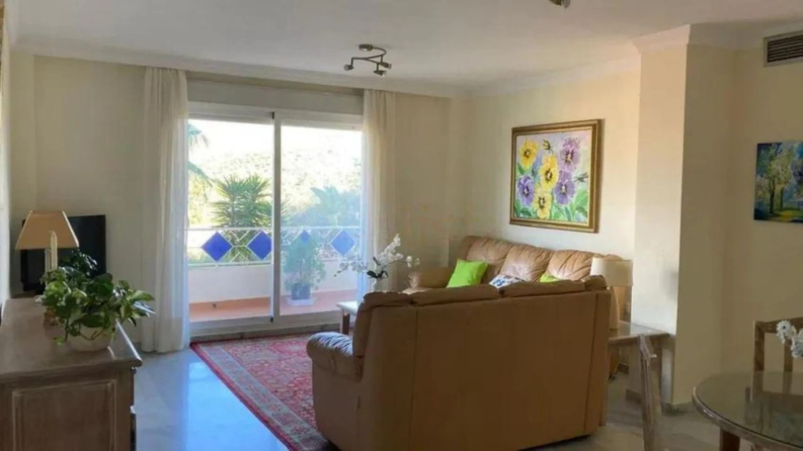 Апартамент средний этаж, Marbella, Costa del Sol