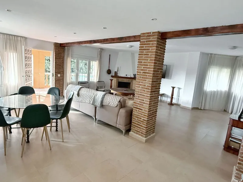 Villa for Sale in Campo Mijas – Large Plot with Multiple Possibilities
