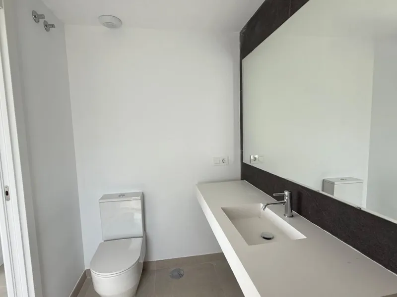 Brand new 3 bedroom semi detached villa for rent and sale located in the exclusive Serene Atalaya residential complex on the New Golden Mile in Estepona. The villa is built in a contemporary modern architectural style using high quality materials and offe