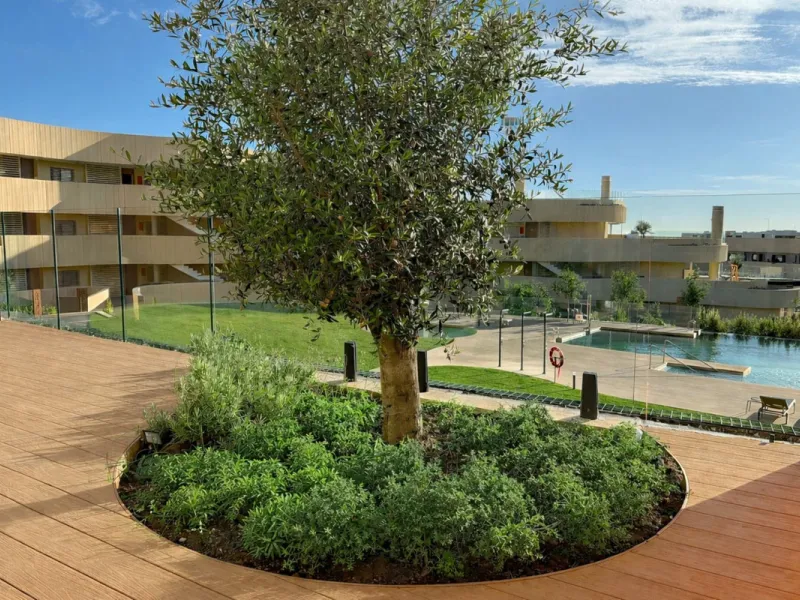 Exclusive apartment villa located in the prestigious South Residences, Higuerón Resort in Fuengirola, offering a refined balance of contemporary design, privacy, and resort-style living on the Costa del Sol.