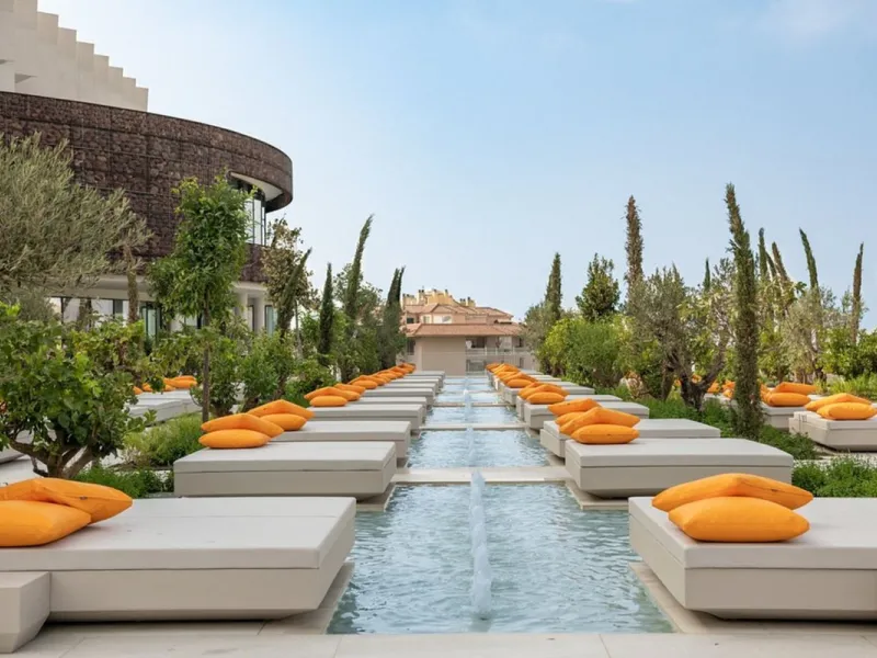 Exclusive apartment villa located in the prestigious South Residences, Higuerón Resort in Fuengirola, offering a refined balance of contemporary design, privacy, and resort-style living on the Costa del Sol.
