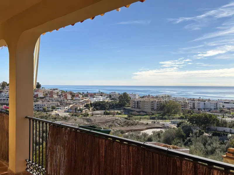 BEAUTIFUL DETACHED VILLA FOR SALE WITH STUNNING SEA AND MOUNTAIN VIEWS