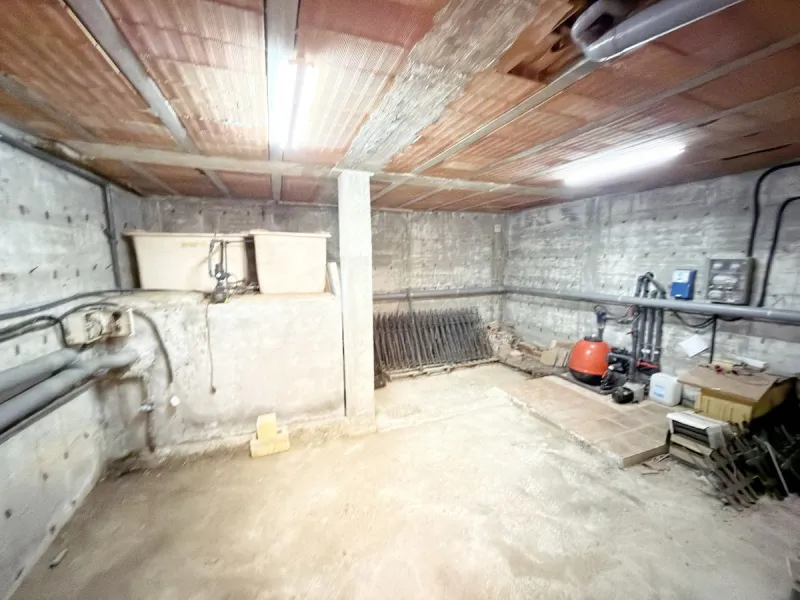 House - Detached Villa в продаже в Rincón de la Victoria, Málaga. В доме 4 спален и 3 ванных комнат. Площадь дома 354 м². Площадь участка 811 м²
