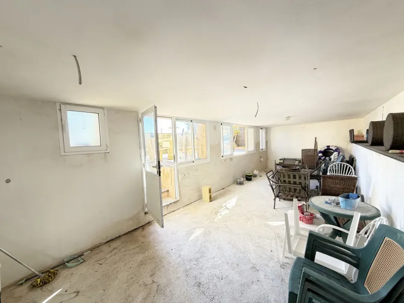 House - Detached Villa в продаже в Rincón de la Victoria, Málaga. В доме 4 спален и 3 ванных комнат. Площадь дома 354 м². Площадь участка 811 м²