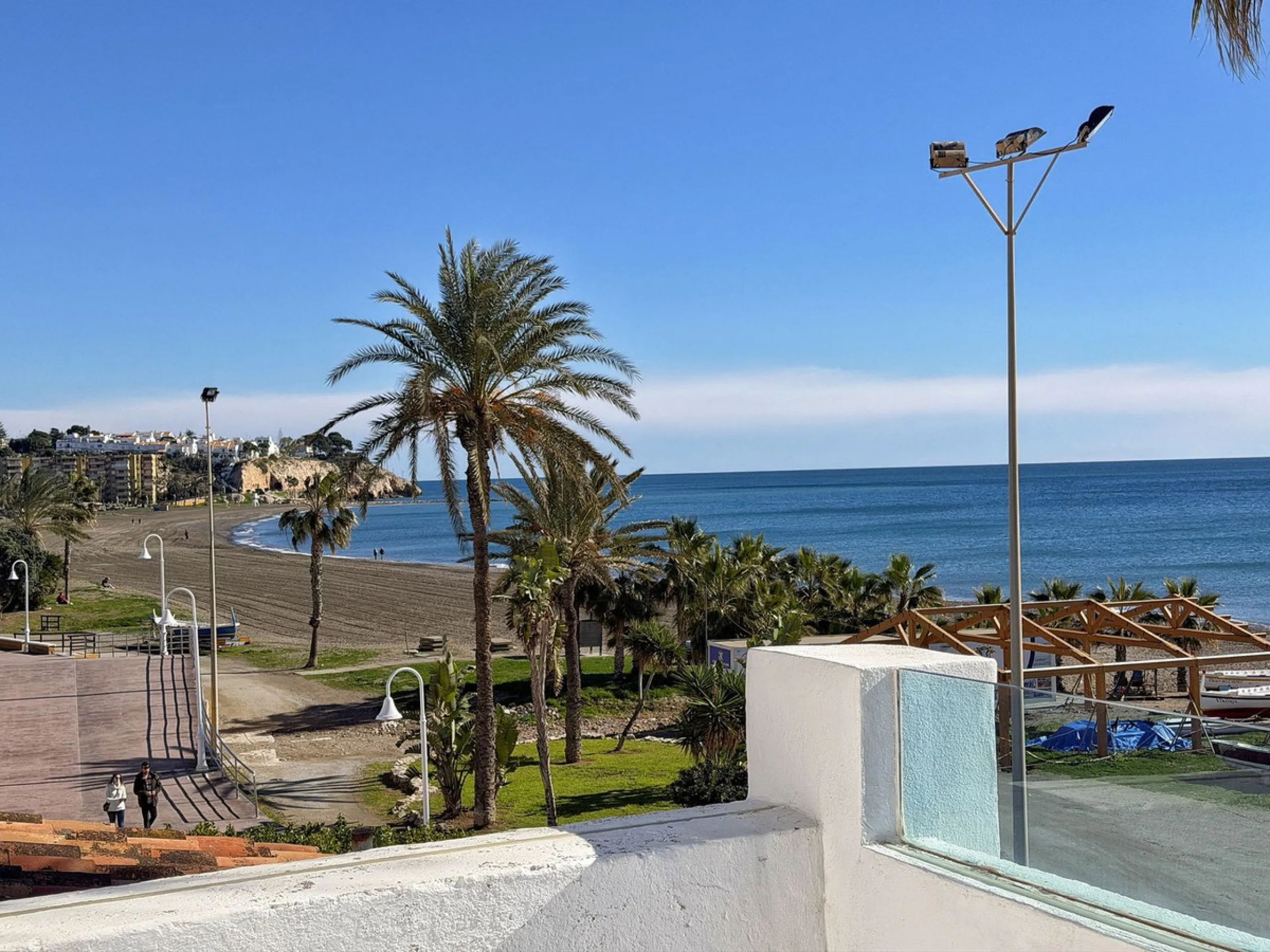 Apartment - Penthouse в продаже в Rincón de la Victoria, Málaga. В доме 3 спален и 2 ванных комнат. Площадь дома 205 м²